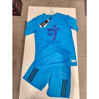 ราคา adidas x lego ninjago ปกติเซ็ตละ 2000 บ. ลดเหลือ650บ. (22350593102)