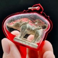 ราคา พญาหมูป่าเขี้ยวเพชร กะไหล่เงิน รุ่นขุมทรัพย์เขี้ยวแก้ว หลวงปู่กาหลงเขี้ยวแก้ว วัดเขาแหลม เลี่ยมกรอบกันน้ำอย่างดี หลวงปู่ (16212481278)