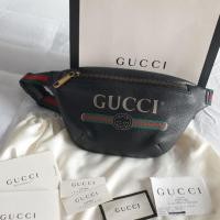 ราคา Used like NEW [ไม่มีตำหนิ] ** มือ 1 ขายกัน 25,000 ** Gucci Print Mini Belt Bag 90cm. (7201684253)