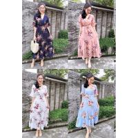 ราคา แมกซี่เดรส เดรสยาว คอวี อกป้ายไขว้หน้า แขนระบาย สม็อกหลังเอว ชายกระโปรงต่อระบาย ผ้าหนังกบ ลายดอก (8002799306)