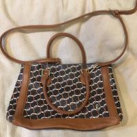 ราคา กระเป๋าสะพายหนังแท้ 3 ช่อง Roberta จากญี่ปุ่น มือสอง (7618590565)