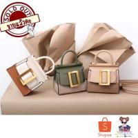 ราคา บอยคราว์ทูโทนมินิ " Boyy Karl two tone mini " (7053638313)