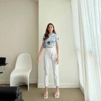 ราคา กางเกงยีนส์สีขาว sz : s ป้าย xoxo (17677292526)