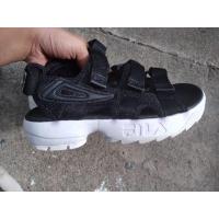 ราคา รองเท้าแตะรัดส้น Fila Disruptor S.D. มือสองแท้ (12539283267)