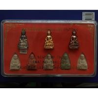 ราคา ชุดกรรมการ พระชัย หลวงปู่ทวด รุ่นตำหนักทอง ปี 2540 หลวงปู่ทอง สุสังวโร วัดป่ากอสุวรรณ จ.สงขลา ครบชุด 8 องค์ (10735624797)