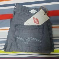 ราคา ขายถูก!!! กางเกงยีนส์ lee cooper ของแท้ สีเทา ของใหม่ป้ายห้อย เอว 27 (2903431056)