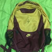 ราคา กระเป๋าเป้ NIKE (689066640)