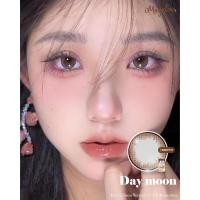 ราคา คอนแทคเลนส์Maya lens ค่าอมน้ำ55% Day moon ขนาดกลาง (23167564125)
