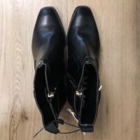 ราคา ใหม่! ZARA รองเท้าบูทหนัง สีดำ ไซส์37 ของแท้ค่ะ (2536675200)