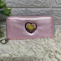 ราคา กระเป๋าสตางค์ Hello Kitty ใบยาว กว้าง 7.5 สูง 3.5 นิ้ว หนา 1 นิ้ว ราคา 250 บาท (23854890996)