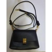 ราคา กระเป๋าสีดำจากร้าน just in case (9268690815)