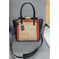 ราคา Coach Troupe Tote ของแท้ 100% (6278098965)