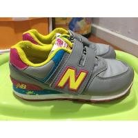 ราคา รองเท้าผ้าใบ New balance 574แท้ (มือ2) (781599798)
