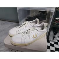 ราคา รองเท้า fred perry แท้ size 43 ยาว27.5cm (18546647882)