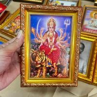 ราคา กรอบรูปพร้อมภาพ แม่อุมาเทวี ขนาด 5x7 นิ้ว มีขาตั้งและที่แขวน เสริมฮวงจุ้ย เป็นของขวัญ ที่ระลึก ของฝาก (22957525998)