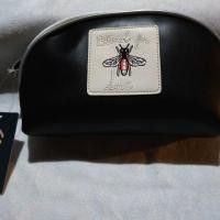 ราคา กระเป๋าใส่เครื่องสำอางค์ มือ1 (4926261777)