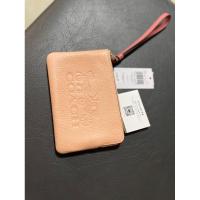 ราคา คล้องมือ Coach size S 1 ซิป สีชมพู ของแท้ (20480934927)
