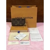 ราคา New LV Key Pouch (DC20) ของแท้% (8784746312)