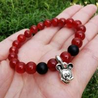 ราคา กำไลหิน​แท้​ Mickey​ Mouse​ หินมงคลคาร์เนเลี่ยนผสมนิลเนื้อด้าน (4636744722)