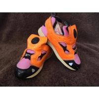 ราคา รองเท้าเด็กแท้มือ 2 ยี่ห้อ Reebok สีชมพูหน้าดำ (3364246205)