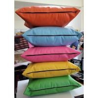 ราคา หมอนอิงพร้อมปลอกหมอน PVC 45*45 ซม. กันน้ำ กันเปื้อน เช็ดทำความสะอาดง่าย หมอนอิงpvc หมอนหนัง มีหลายสี (23642903770)