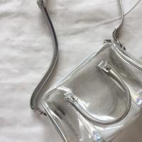 ราคา USEDกระเป๋าสะพายข้างhologram (738866457)