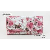 ราคา L 019-18-0307 กระเป๋าหนังปลากระเบนสามพับ พิมพ์ลายดอกไม้ หนังวัวสีชมพู (2354815452)