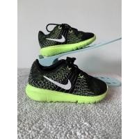 ราคา Nike Flex รองเท้าเด็กมือสองของแท้ ขนาดจิ๋ว13cm.สีดำเขียวน่ารักมาก (14764857897)