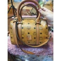 ราคา หมอน mcm หนังแท้ขนาด 9 นิ้วมือสอง (20327064527)