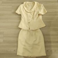 ราคา ชุดเซ็ต เสื้อกระโปรงทำงาน ทางการ สีเหลืองอ่อน คอปกกว้าง (23881301430)