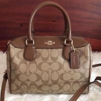 ราคา Coach แท้100% จากอเมริกา. (1627637800)