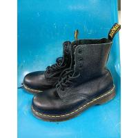 ราคา รองเท้าบูทมือสองหนังแท้ Dr.Martens (23718643508)