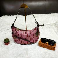 ราคา Elle กระเป๋ามือสองของแท้ (23303088565)