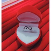 ราคา แหวนเงินแท้ 92.5% ชุบทองคำขาวฝังพลอยดำ (20570952571)