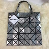 ราคา New Issey Miyake Bao Bao 6*6 สีเงิน Silver (540825261)