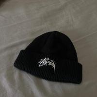 ราคา Stussy beanie มือสอง (17498351641)