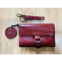 ราคา (Used) ส่งต่อกระเป๋าสตางค์ยาวผู้หญิง แบรนด์แท้ Guy Laroche ค่ะ (15987840890)