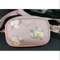 ราคา กระเป๋า coach คาดอกสีชมพู มือ2 (6417230789)