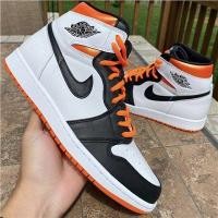 ราคา ▫⊕▤Air Jordan 1 Retro OG AJ1 black and white orange toe buckle men s and women s basketball shoes 555088-180 (3296402661)