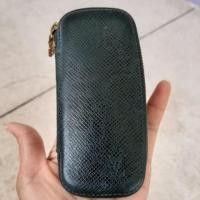 ราคา กระเป๋าเก็บกุญแจ LV มือสอง แท้ 100% (3405189314)