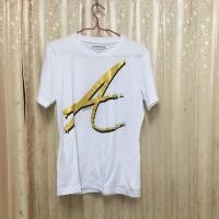 ราคา เสื้อยืดarrowของแท้ สีขาวไซซ์ s-m ผ้าดี ลายสวย สภาพใหม่จ้า (4415644650)