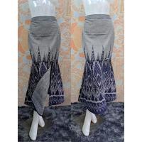 ราคา กระโปรงผ้าไทย #กระโปรงผ้าฝ้า #ผ้าถุงสำเร็จรูป #ผ้าซิ่นสำเร็จรูปผ้าฝ้ายทรงทวิทด้านหลังใส่สม็อกยางยืด กระโปรงผ้าไทยสวย (1032106327)