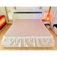 ราคา ผ้าคลุมเตียง (กระโปรงเตียง) หรือผ้าปูที่นอน (แบบหนา) ขนาด 5.5-6ฟุต สีม่วงกะปิลายทาง มือสองขายตามสภาพ เกาหลีแท้ (18889871267)
