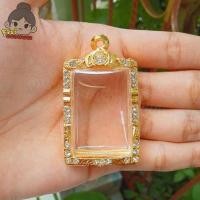 ราคา กรอบพระชุบทองฝังเพชร | ใส่พระสมเด็จ | กว้าง2.6*สูง4.0cm(ขนาดจอกระจก) (22100019109)