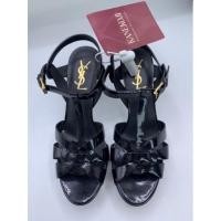 ราคา CO220705148] YSL / Tribute Patent Platform Sandals (21837492127)
