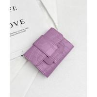 ราคา กระเป๋าสตางค์ Crocodile Embossed (15957500281)