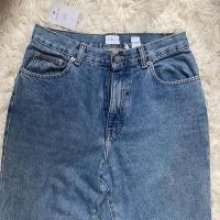 ราคา กางเกงยีนส์ calvin klein จากร้าน best.on.you มือสองของแท้! (11262601738)