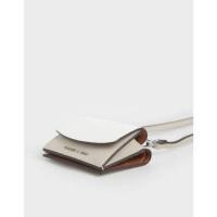 ราคา charles & keith mini short wallet two tone (6977886383)