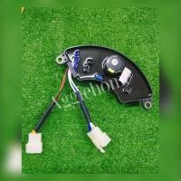 ราคา KANTO กล่องไฟ ( AVR เครื่องปั่นไฟ ) รุ่น ZP-JL-8A 7KW (แพ็ค1ชิ้น) อะไหล่ สำหรับเครื่องปั่นไฟ ดีเซล (18015970062)