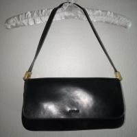 ราคา กระเป๋าหนังแท้mondani มือสองสภาพดี (1638198142)